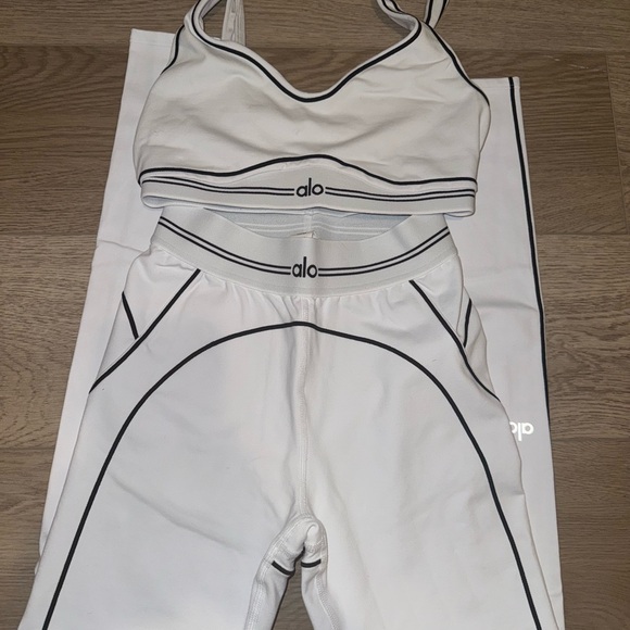 ALO Yoga Pants - ALO Yoga White Leggings with Black Trim